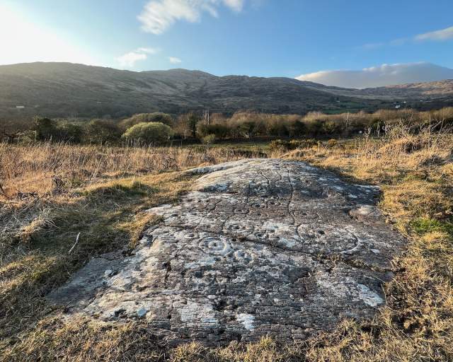Liss rock art with rock art highlighted